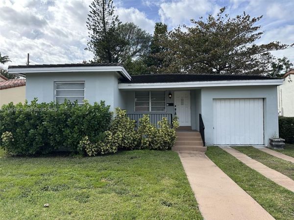 904 Wallace St, Coral Gables, FL 33134