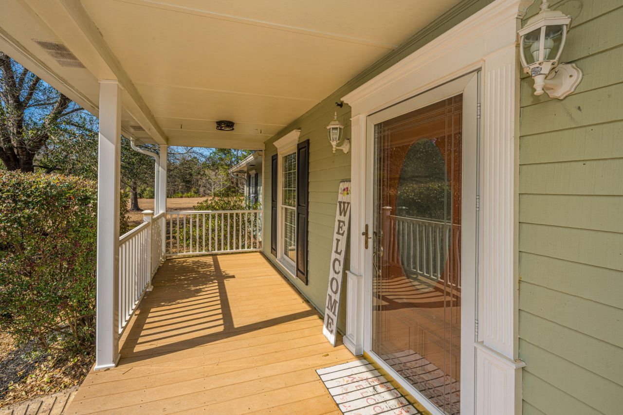 200 Duxback Lane Photo 10