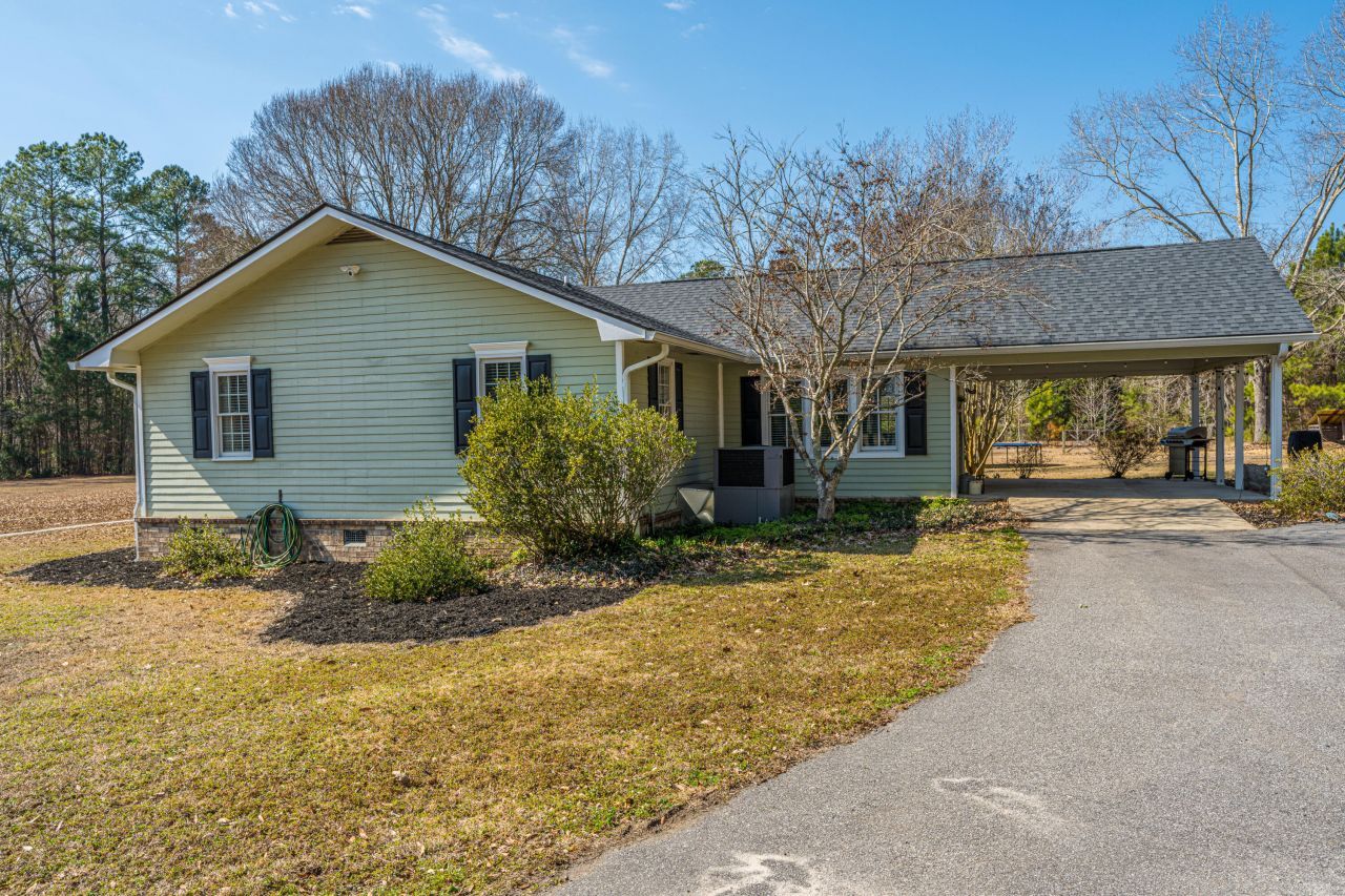 200 Duxback Lane Photo 12