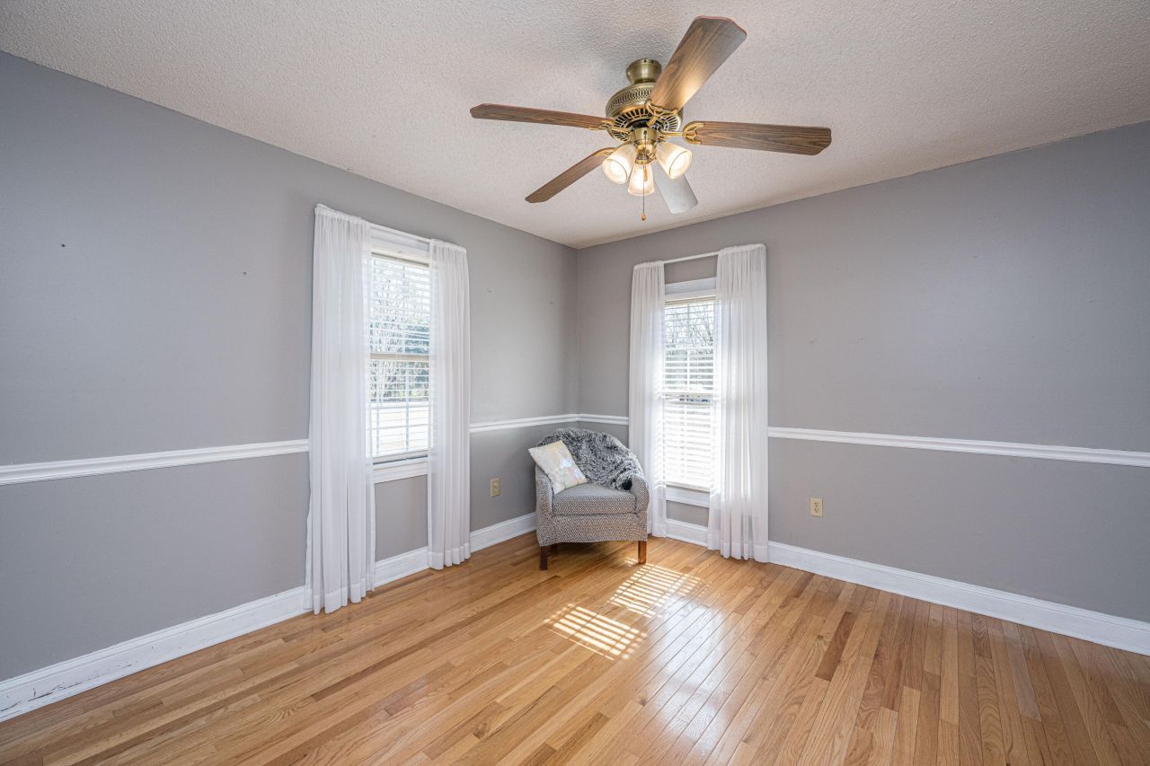 200 Duxback Lane Photo 37