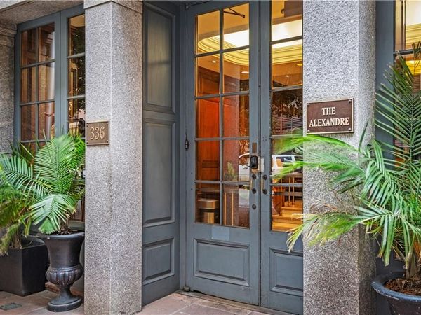 336 CAMP Street, Unit 401, New Orleans, LA 70130