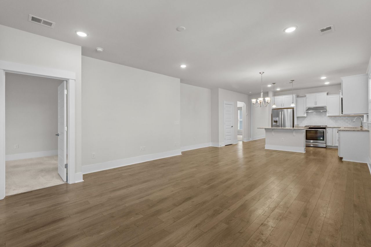 6095 Tramonto St. Photo 18