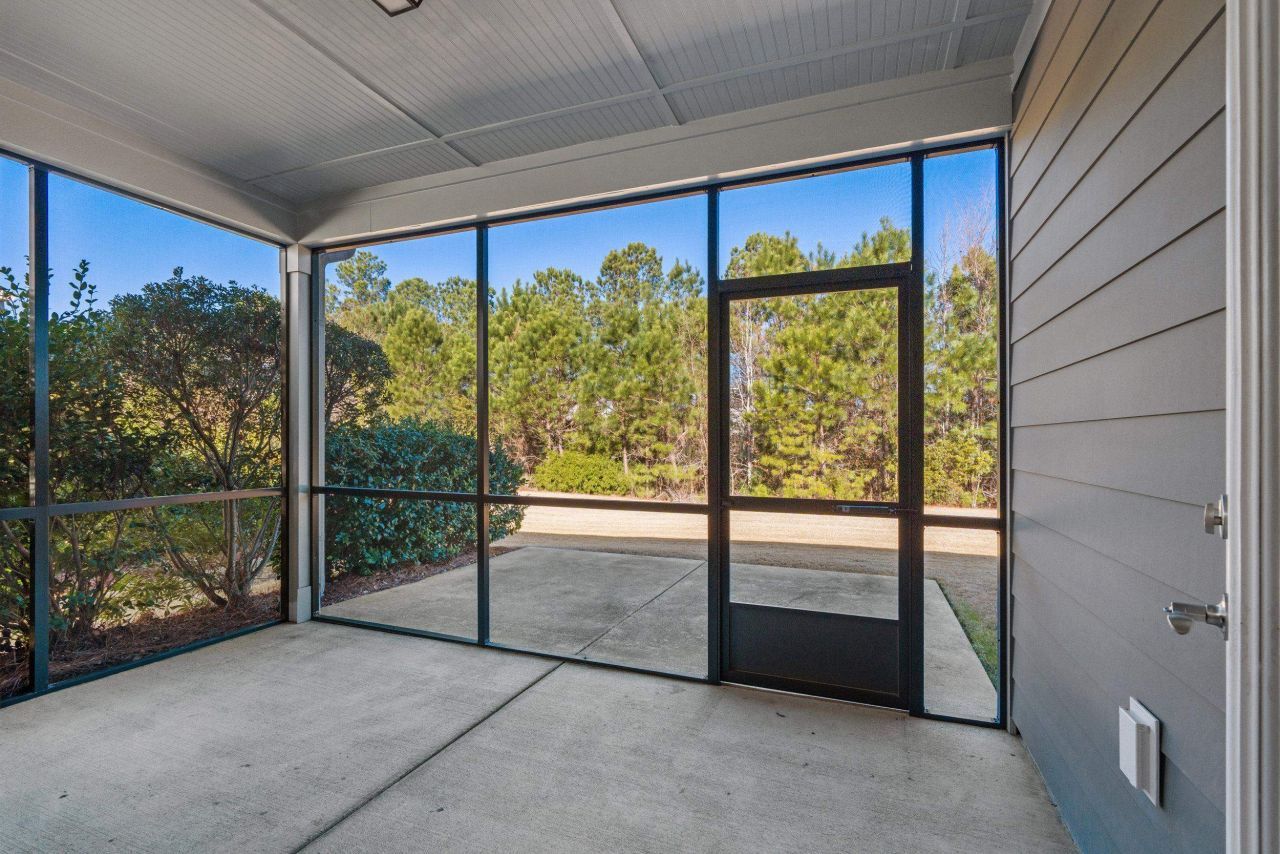 6095 Tramonto St. Photo 29