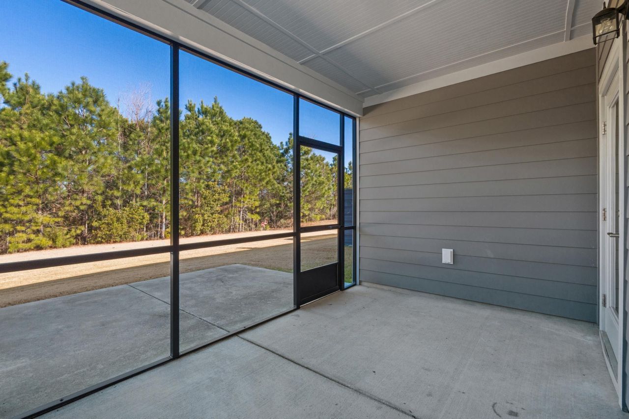 6095 Tramonto St. Photo 31