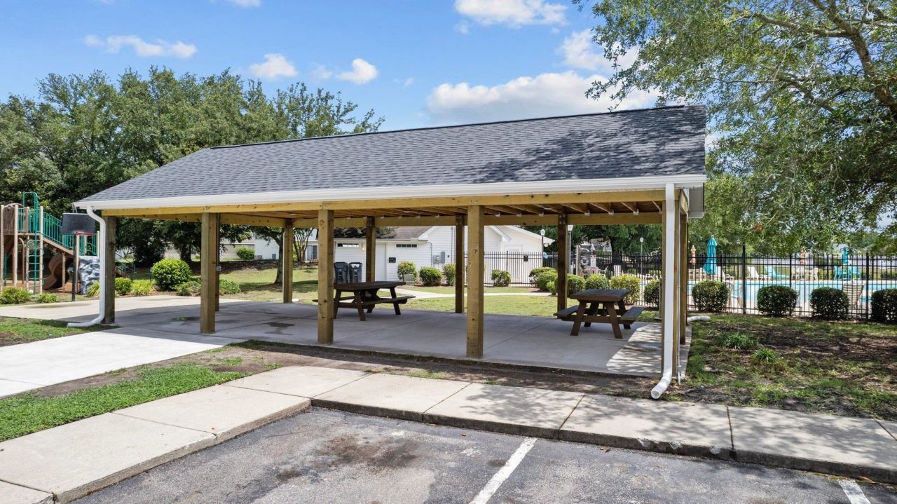 2265 Huntingdon Dr. Photo 34