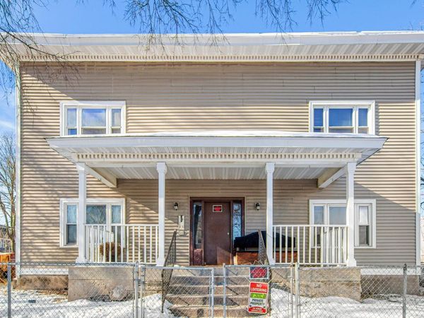 2100 14th Avenue S, Minneapolis, MN 55404