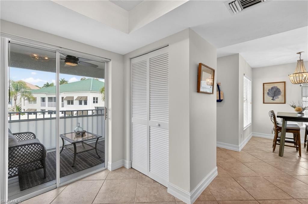 523 Club Side Dr, Unit 2-523, Naples, FL 34110 Photo