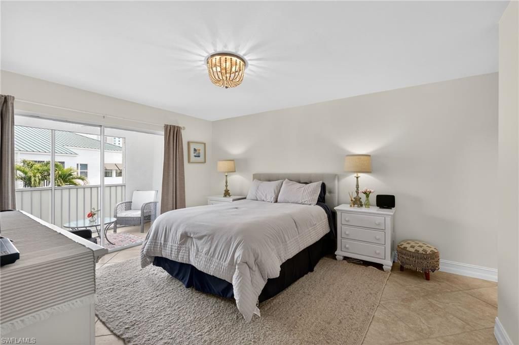523 Club Side Dr, Unit 2-523, Naples, FL 34110 Photo