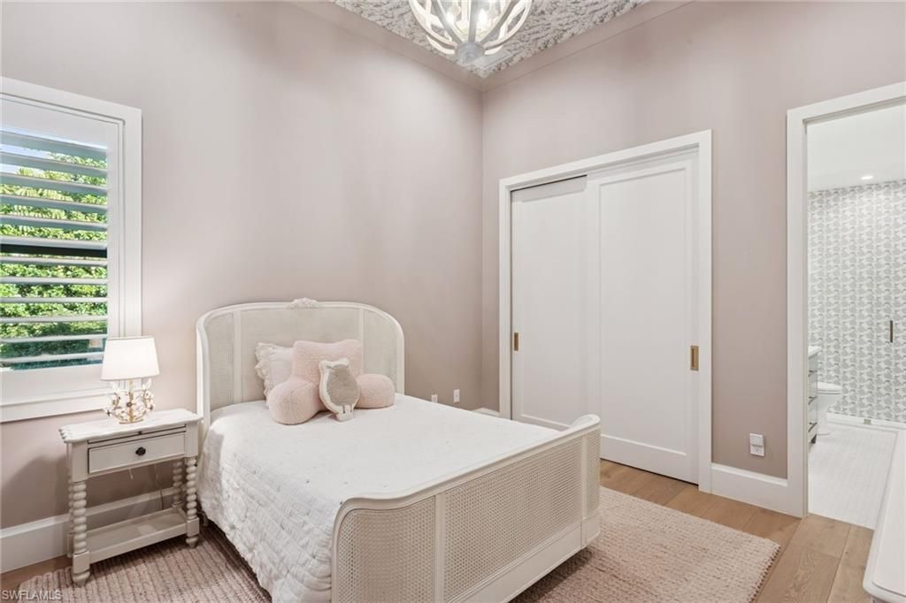 186 North St, Naples, FL 34108 Photo