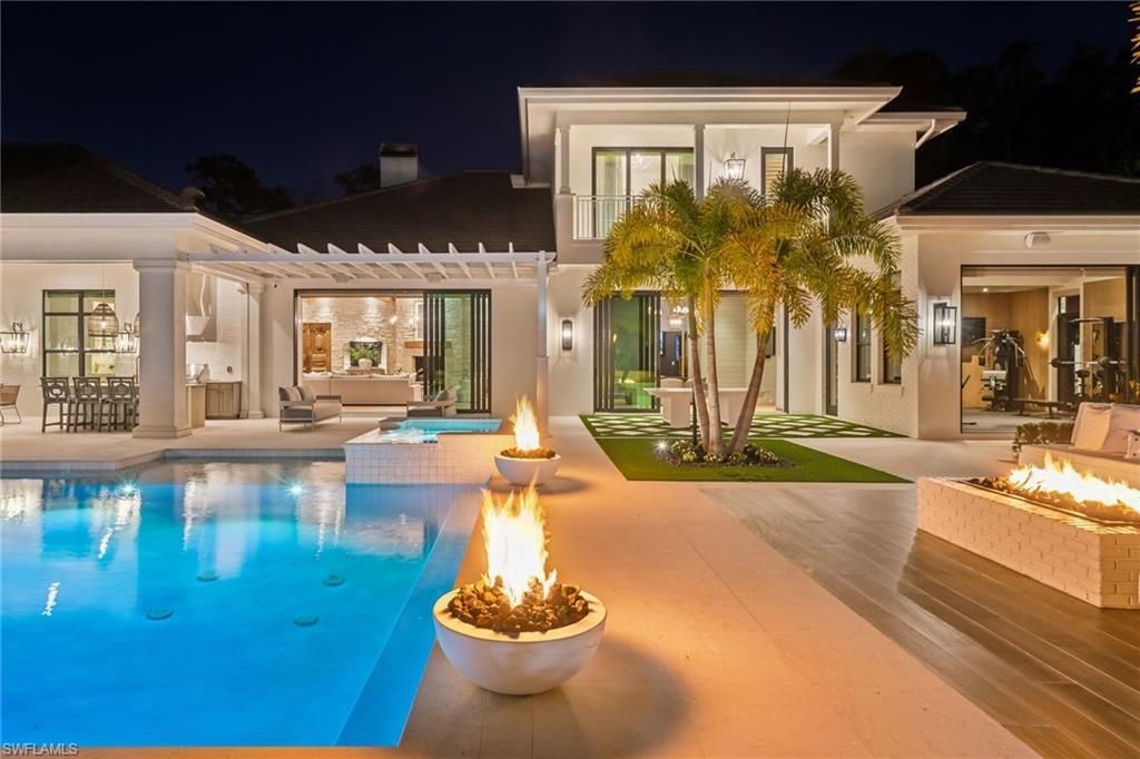 186 North St, Naples, FL 34108 Photo