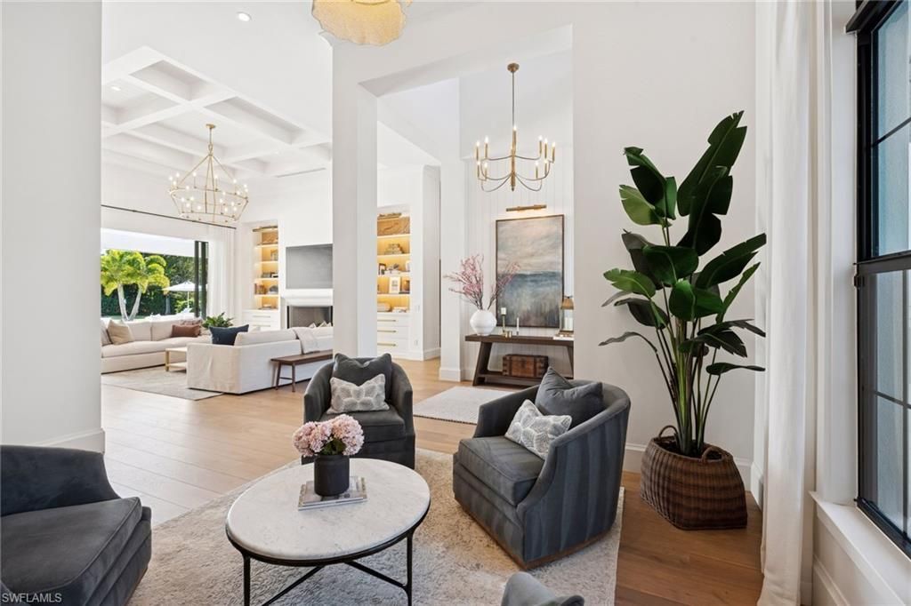 186 North St, Naples, FL 34108 Photo