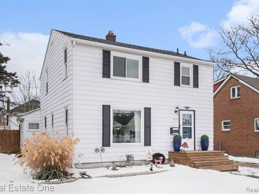 2119 Mountain Avenue, Flint, MI 48503