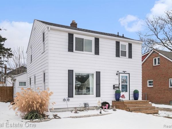 2119 Mountain Avenue, Flint, MI 48503