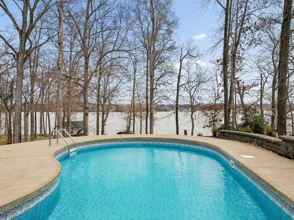 108 Surrey Hill Pt, Hendersonville, TN 37075