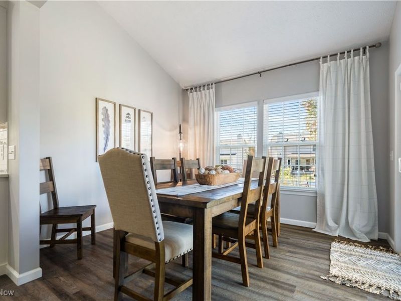 884 Highridge Lane, Kent, OH 44240 Photo 15