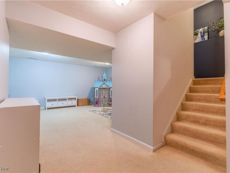 884 Highridge Lane, Kent, OH 44240 Photo 30