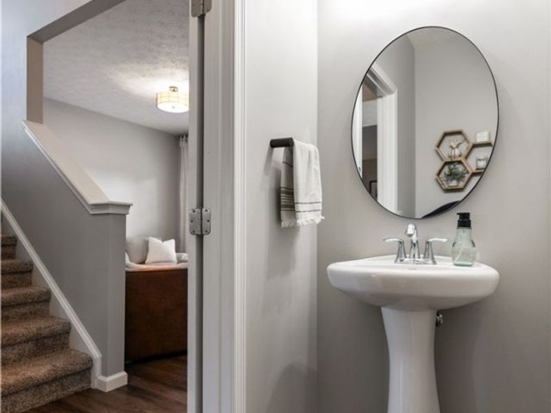 884 Highridge Lane, Kent, OH 44240 Photo 6