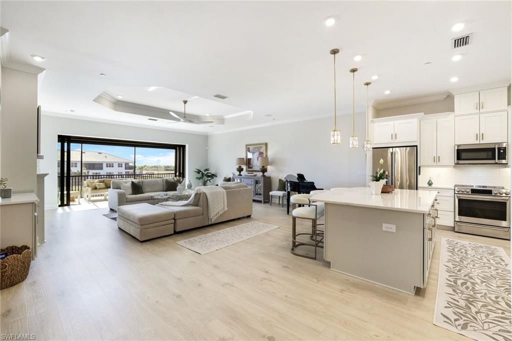 15336 Lucerna St, Unit 203, Naples, FL 34114 Photo