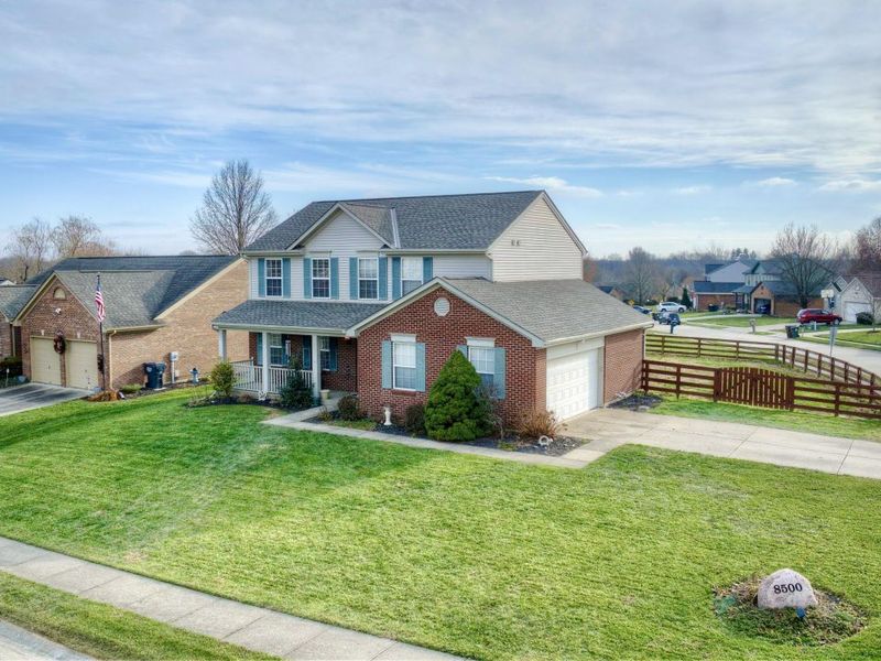 8500 Moonstone Court, Florence, KY 41042 Photo 3