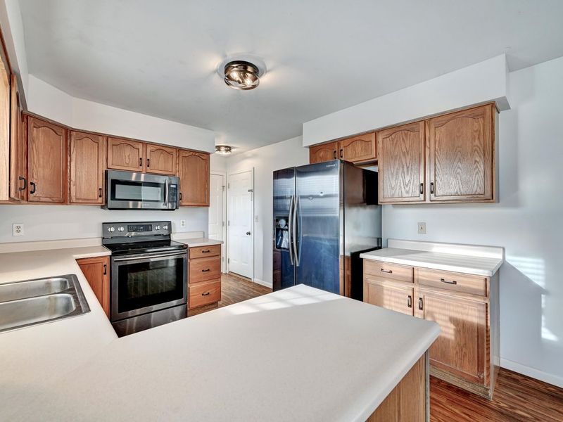 8500 Moonstone Court, Florence, KY 41042 Photo 6