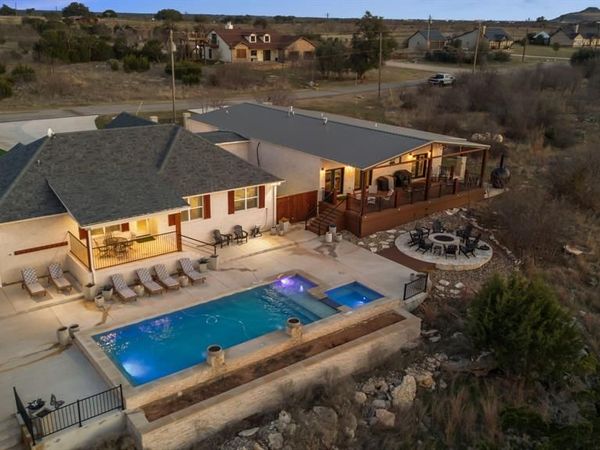 5013 Hell's Gate Loop, Possum Kingdom Lake, TX 76475