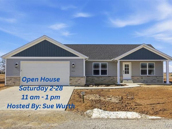 4823 Fitz James Crossing , Highland, IL 62249