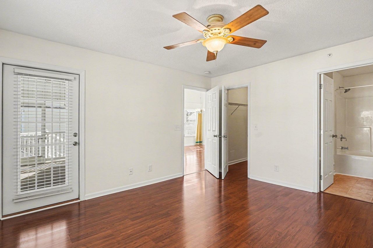 4920 Twin Pond Ct. Photo 23