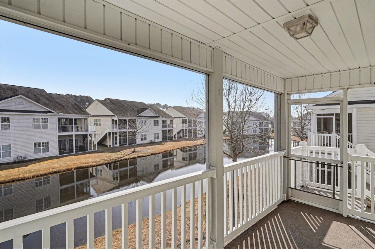 4920 Twin Pond Ct. Photo 28