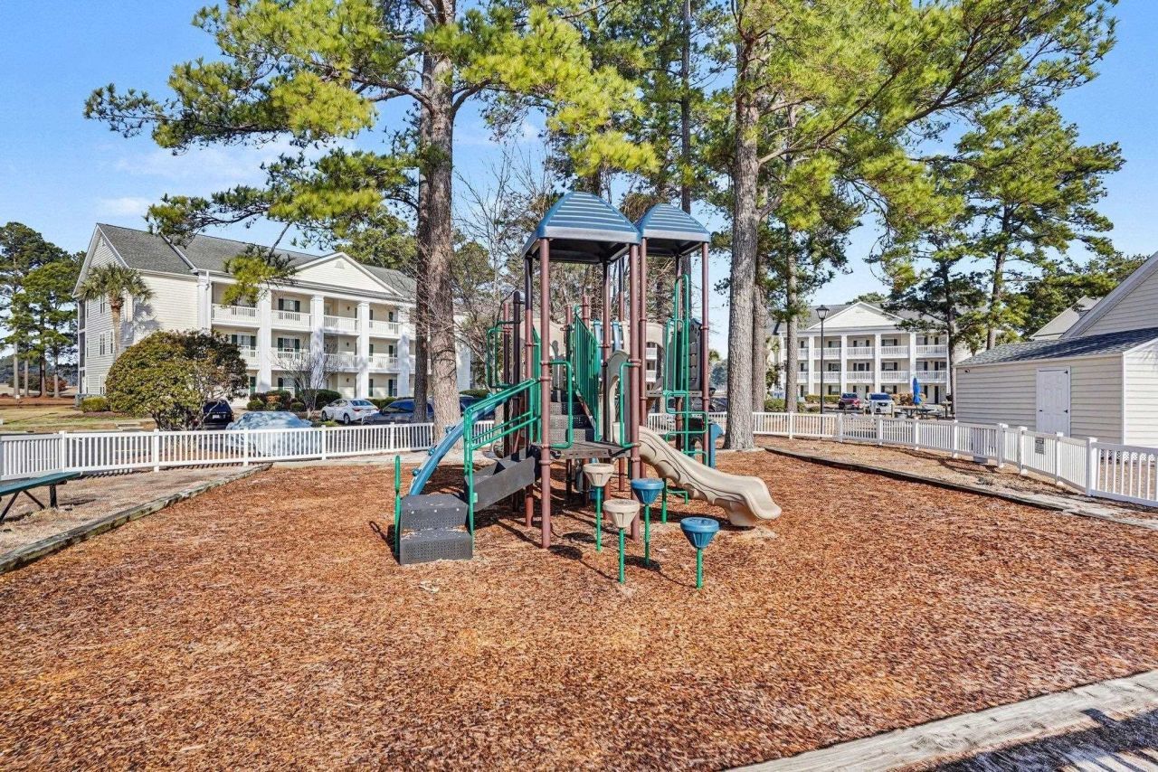 4920 Twin Pond Ct. Photo 33