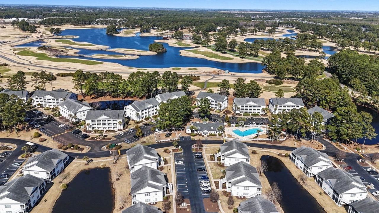 4920 Twin Pond Ct. Photo 35