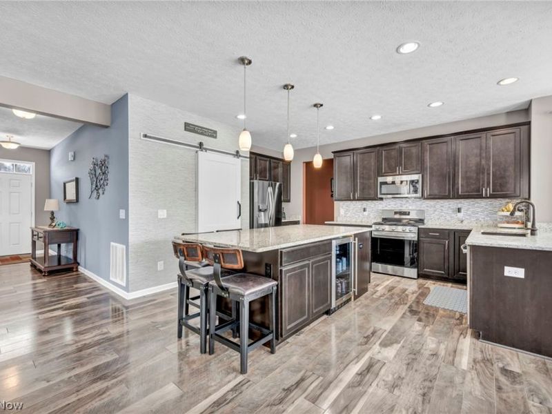 9048 Shady Elm Lane, Olmsted Township, OH 44138 Photo 13