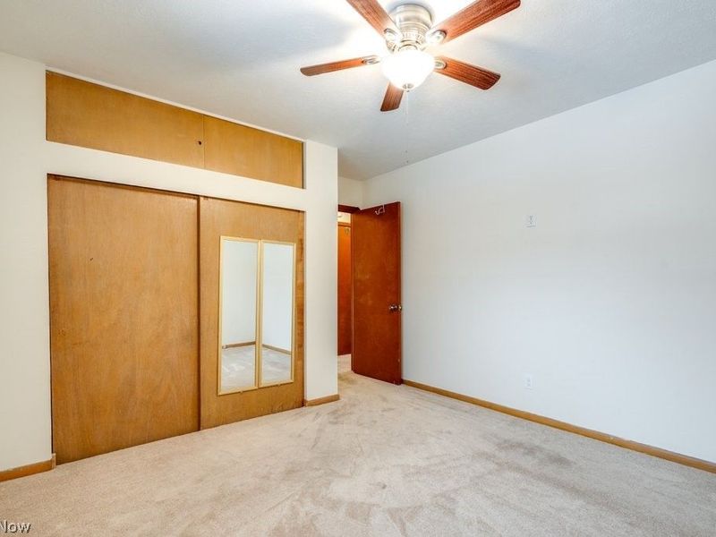 5731 Meadow Lane, Bedford Heights, OH 44146 Photo 11