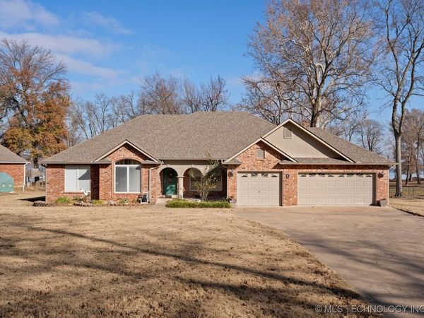 27204 S 125 Highway , Unit 9, Afton, OK 74331