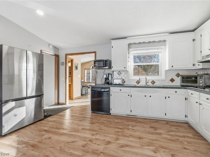 3596 Rolling Ridge Road NE, Canton, OH 44721 Photo 13