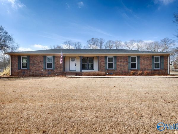 6403 Trailwood Drive, Huntsville, AL 35811