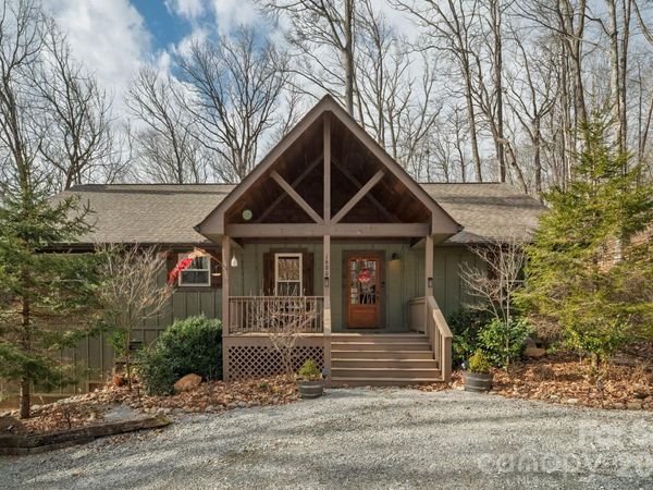 1600 Black Oak Drive, Sapphire, NC 28774