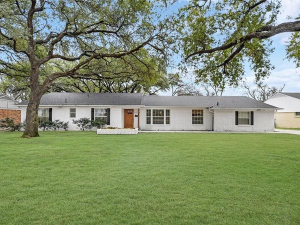 3028 Lavita Lane, Farmers Branch, TX 75234