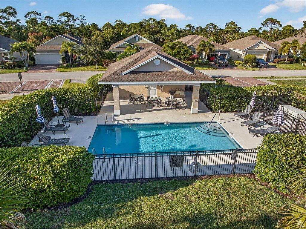 111 Sandcrest Circle, Sebastian, FL 32958 Photo