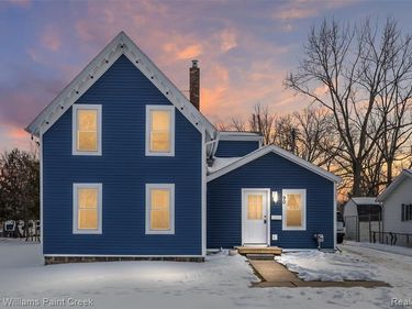 90 Mill Street, Lapeer, MI 48446