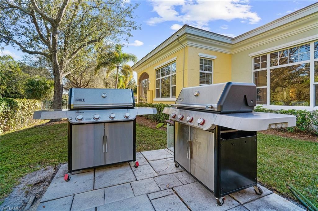 4530 Botanical Place Cir, Unit 406, Naples, FL 34112 Photo