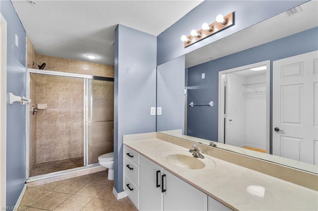 4530 Botanical Place Cir, Unit 406, Naples, FL 34112 Photo