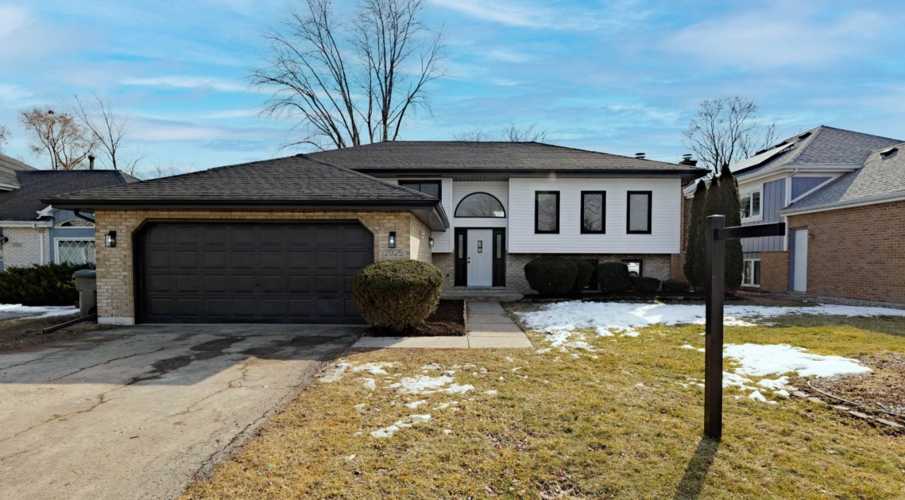 2925 201st Place, Lynwood, IL 60411 Main Photo