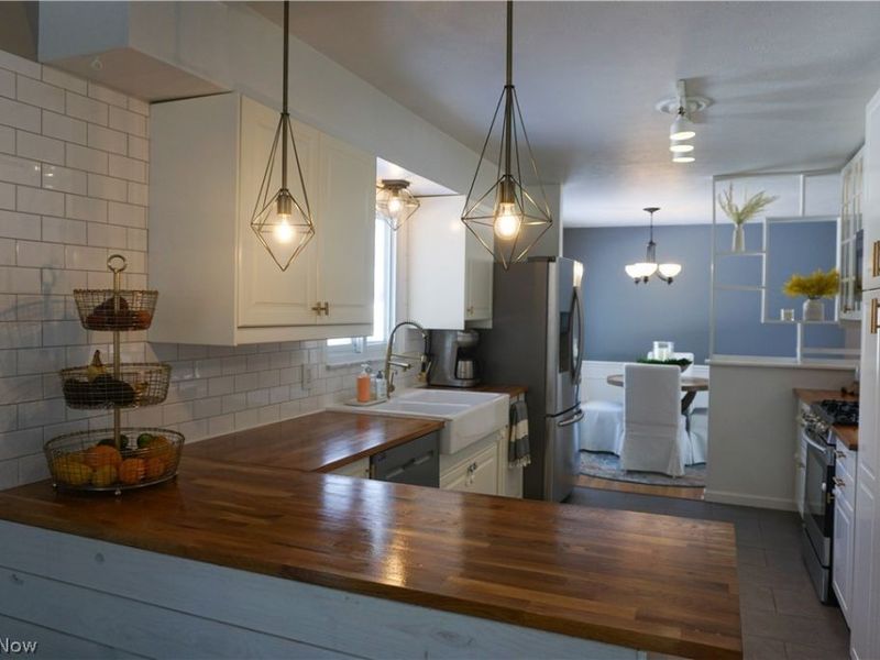 2887 Greenridge Road, Norton, OH 44203 Photo 9