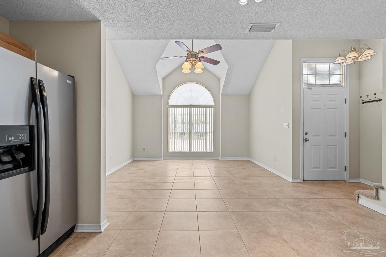 1310 Redwood Ln, Gulf Breeze, FL 32563 Main Photo