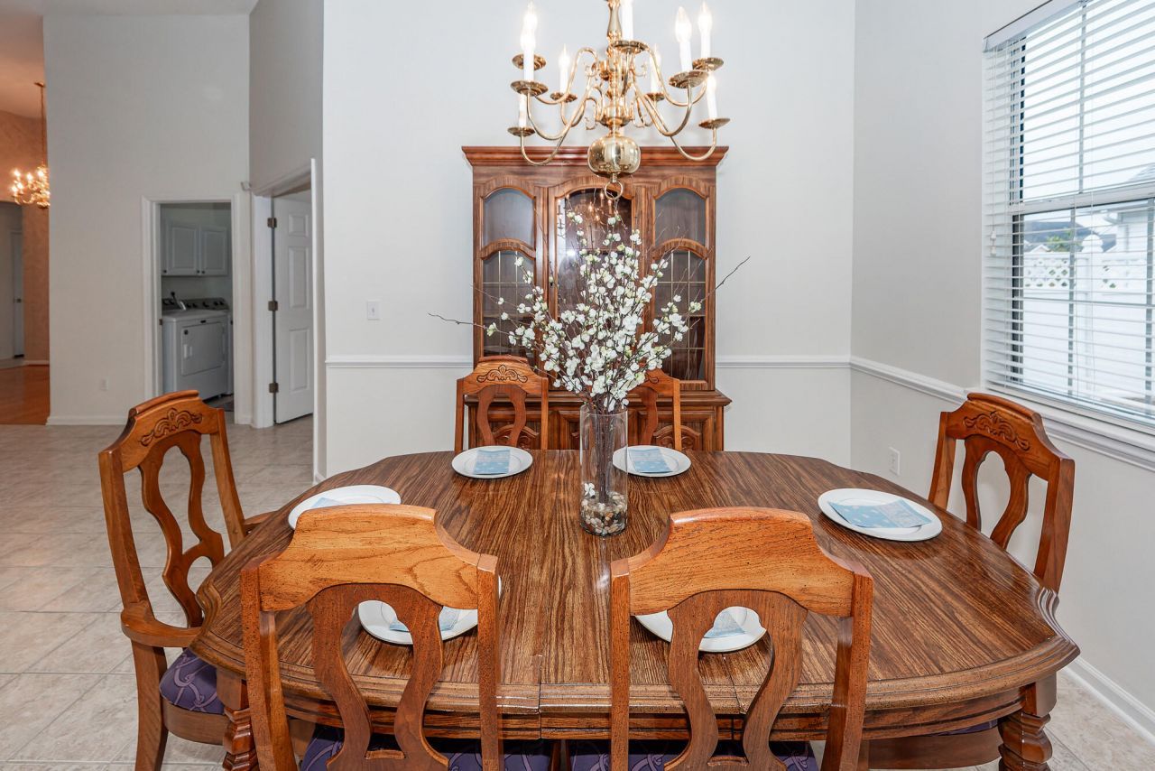 6044 Fieldstone Circle Photo 18