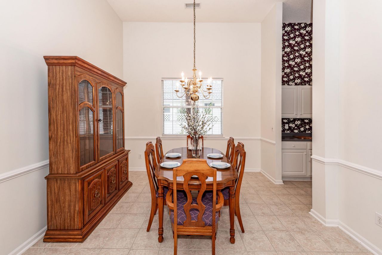 6044 Fieldstone Circle Photo 20