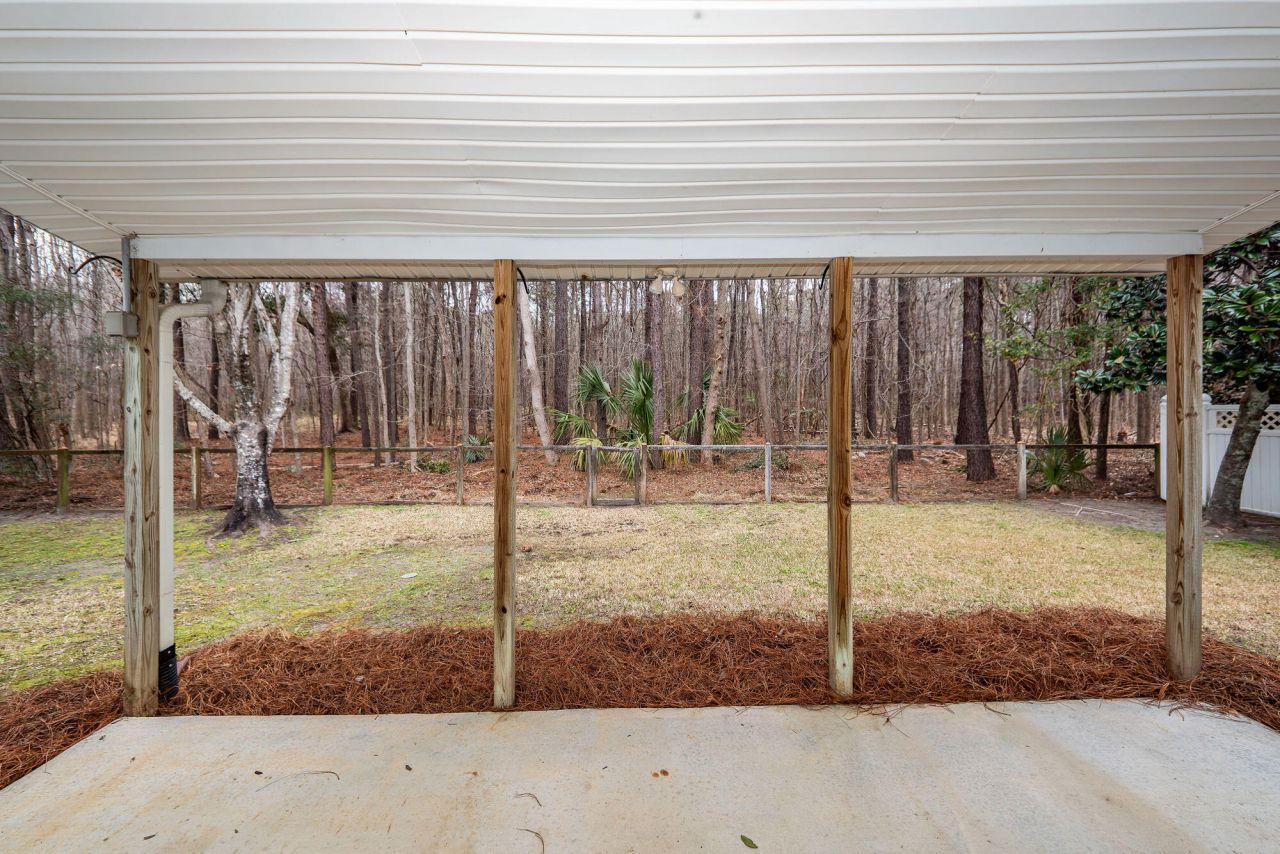 6044 Fieldstone Circle Photo 24