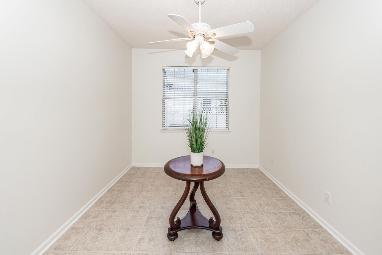 6044 Fieldstone Circle Photo 26