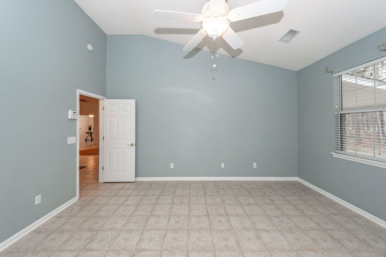 6044 Fieldstone Circle Photo 27