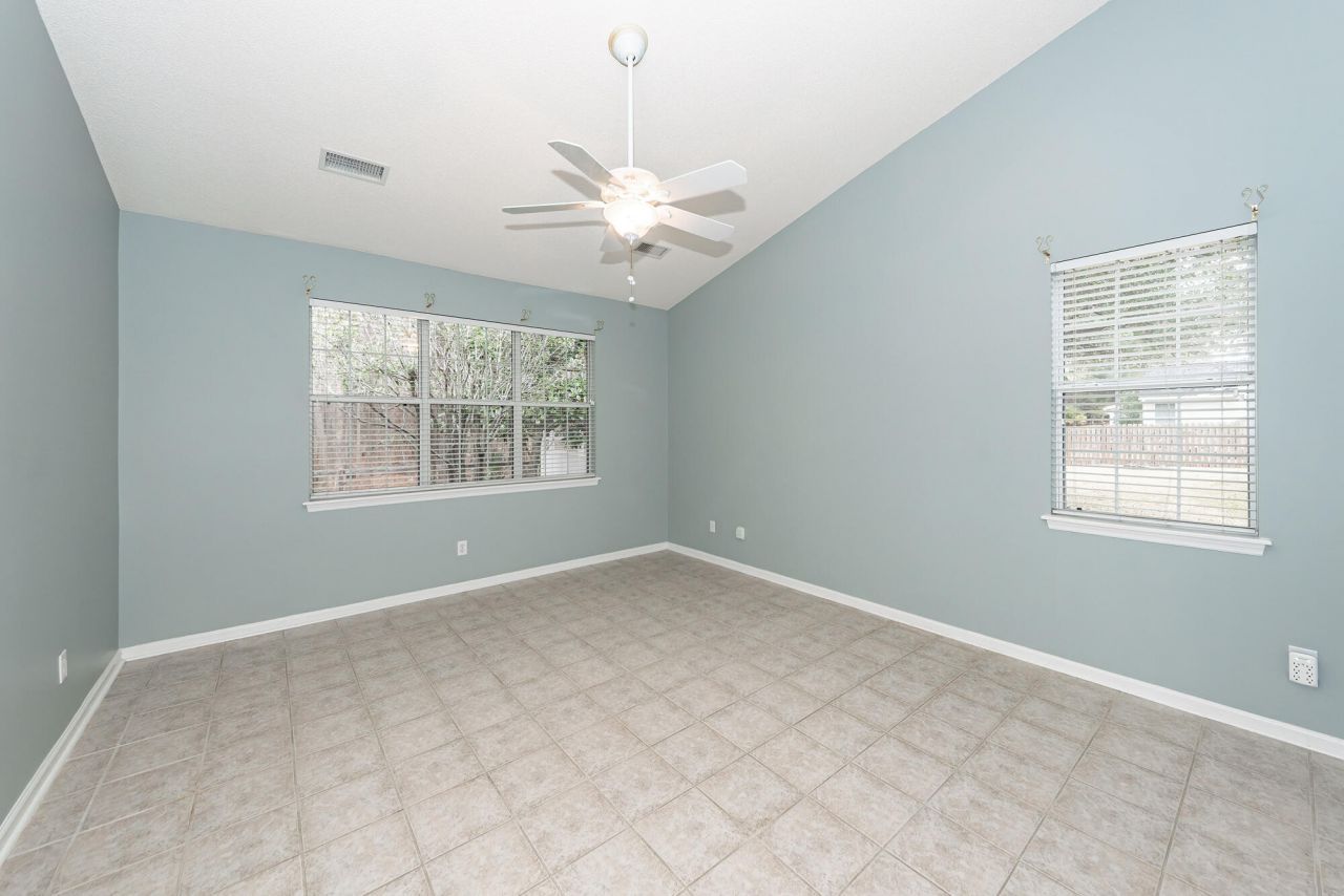 6044 Fieldstone Circle Photo 34